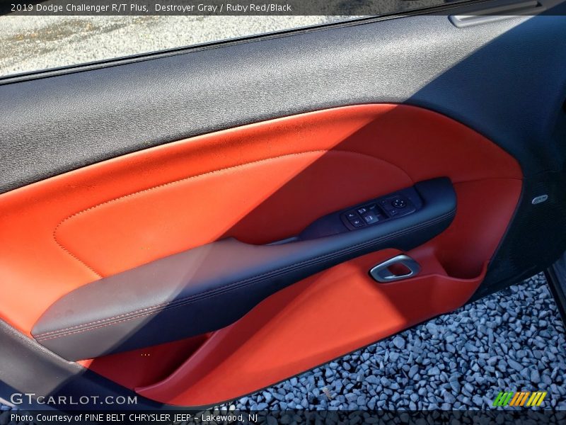 Destroyer Gray / Ruby Red/Black 2019 Dodge Challenger R/T Plus