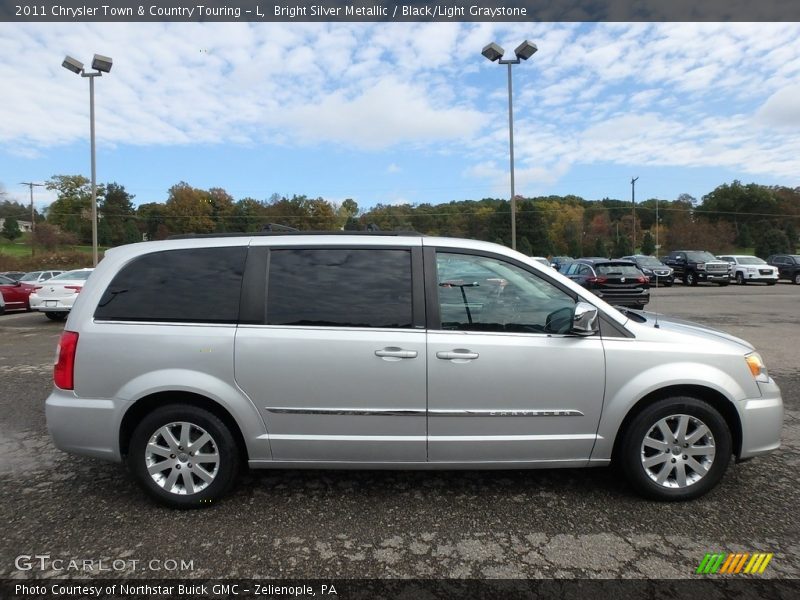 Bright Silver Metallic / Black/Light Graystone 2011 Chrysler Town & Country Touring - L