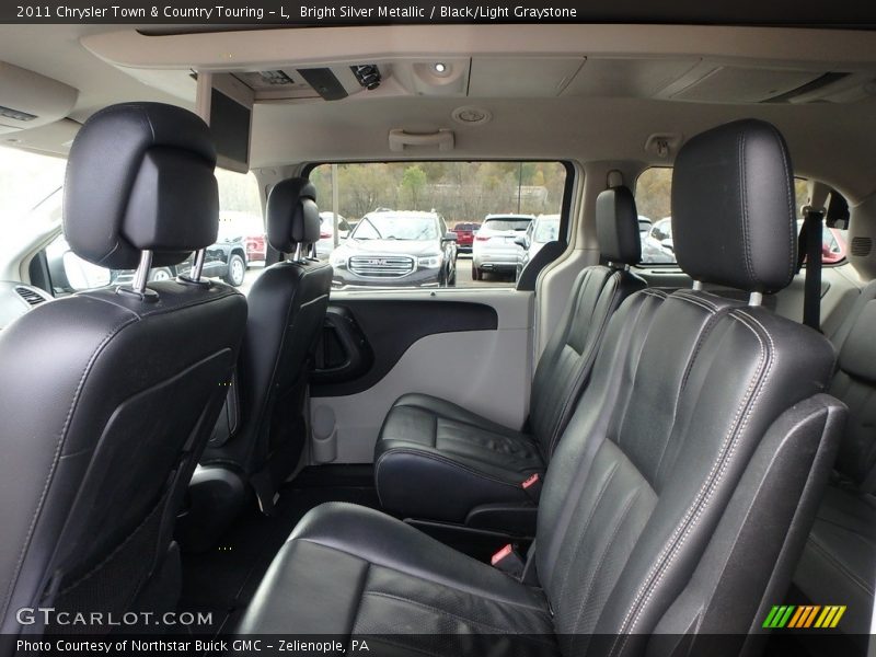 Bright Silver Metallic / Black/Light Graystone 2011 Chrysler Town & Country Touring - L