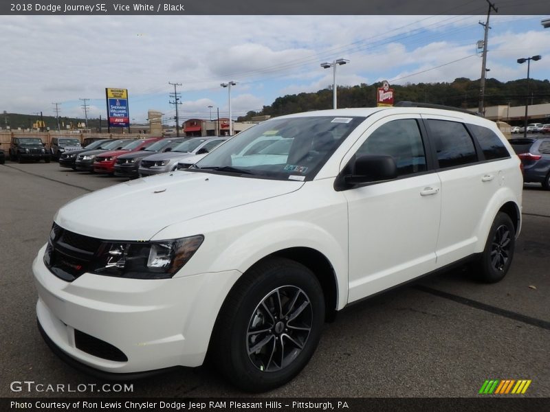 Vice White / Black 2018 Dodge Journey SE