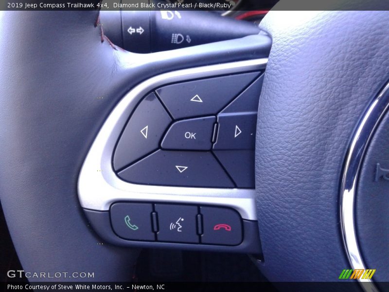 Diamond Black Crystal Pearl / Black/Ruby 2019 Jeep Compass Trailhawk 4x4