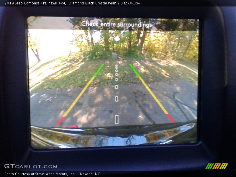 Diamond Black Crystal Pearl / Black/Ruby 2019 Jeep Compass Trailhawk 4x4