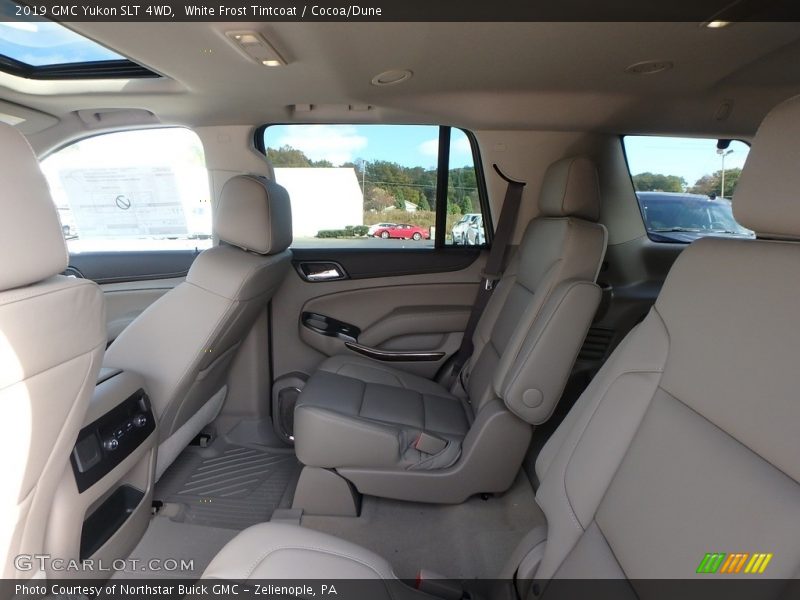 White Frost Tintcoat / Cocoa/Dune 2019 GMC Yukon SLT 4WD