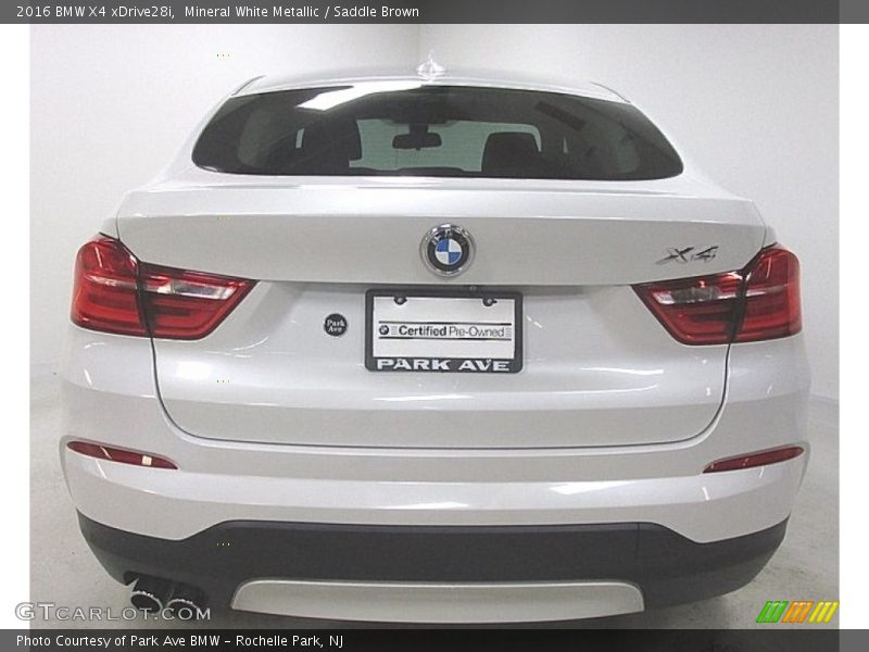 Mineral White Metallic / Saddle Brown 2016 BMW X4 xDrive28i