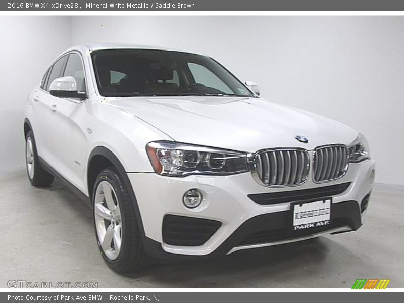 Mineral White Metallic / Saddle Brown 2016 BMW X4 xDrive28i