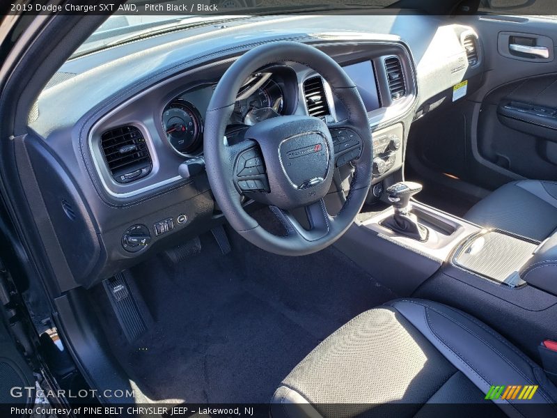 Pitch Black / Black 2019 Dodge Charger SXT AWD