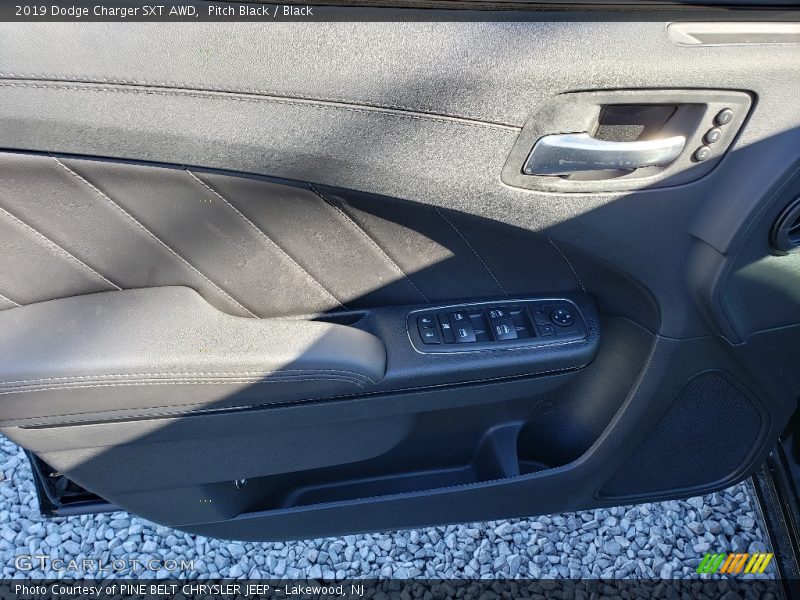 Pitch Black / Black 2019 Dodge Charger SXT AWD