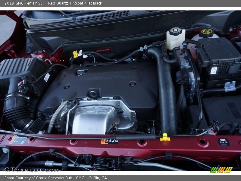 Red Quartz Tintcoat / Jet Black 2019 GMC Terrain SLT
