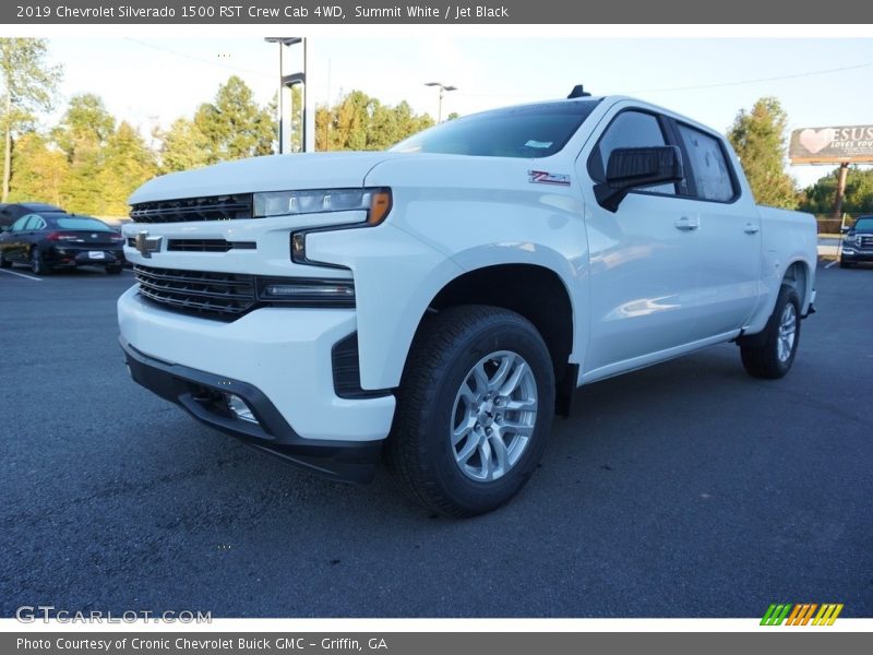 Summit White / Jet Black 2019 Chevrolet Silverado 1500 RST Crew Cab 4WD