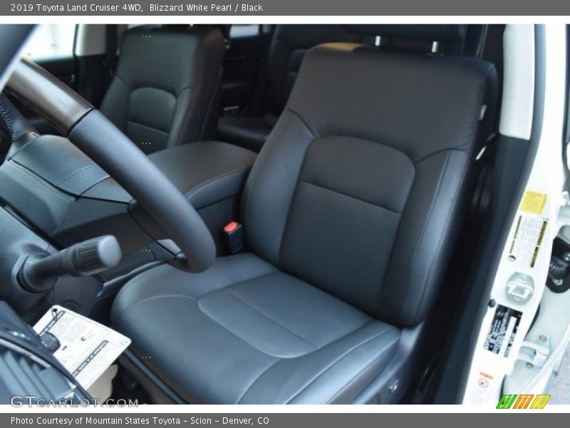 Blizzard White Pearl / Black 2019 Toyota Land Cruiser 4WD