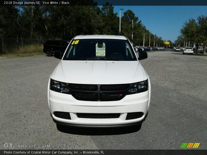 Vice White / Black 2018 Dodge Journey SE