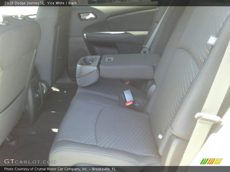 Vice White / Black 2018 Dodge Journey SE