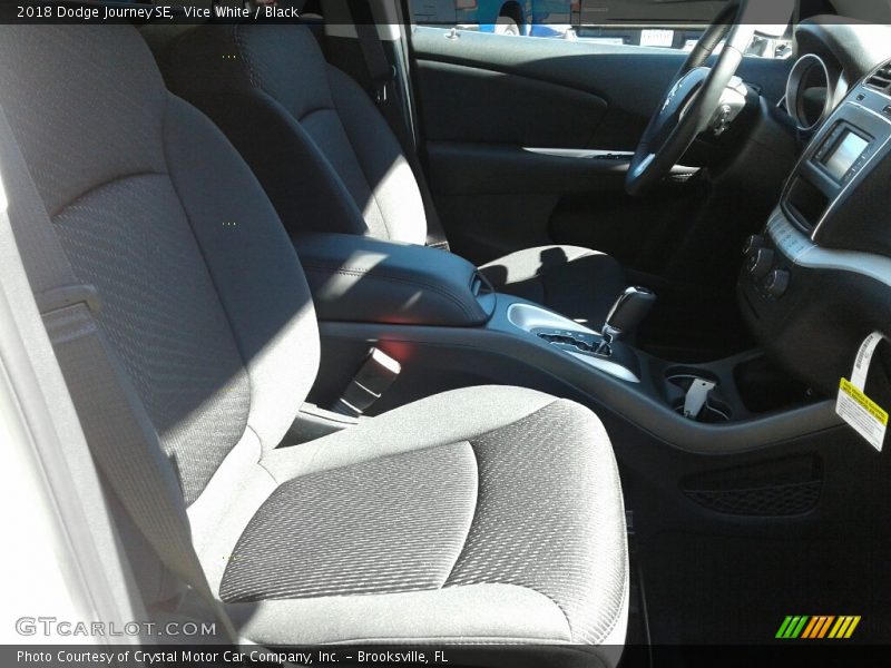 Vice White / Black 2018 Dodge Journey SE