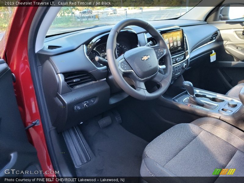 Cajun Red Tintcoat / Jet Black 2019 Chevrolet Traverse LT