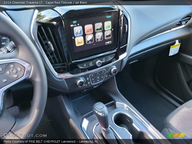 Cajun Red Tintcoat / Jet Black 2019 Chevrolet Traverse LT