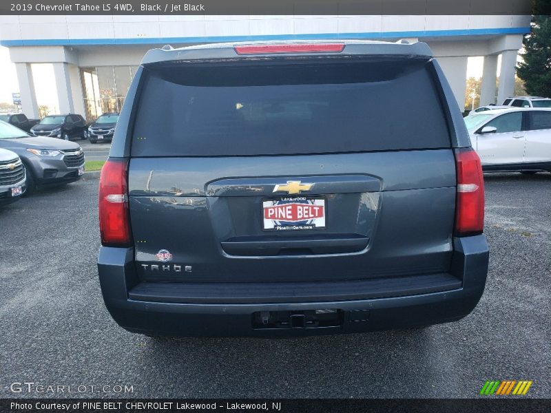 Black / Jet Black 2019 Chevrolet Tahoe LS 4WD