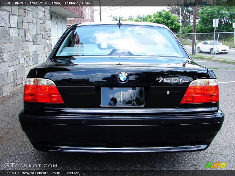 Jet Black / Grey 2001 BMW 7 Series 750iL Sedan