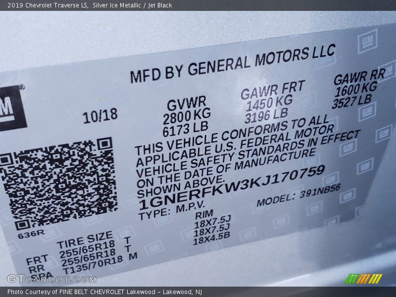 Silver Ice Metallic / Jet Black 2019 Chevrolet Traverse LS