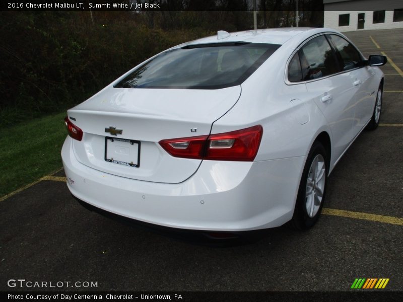 Summit White / Jet Black 2016 Chevrolet Malibu LT