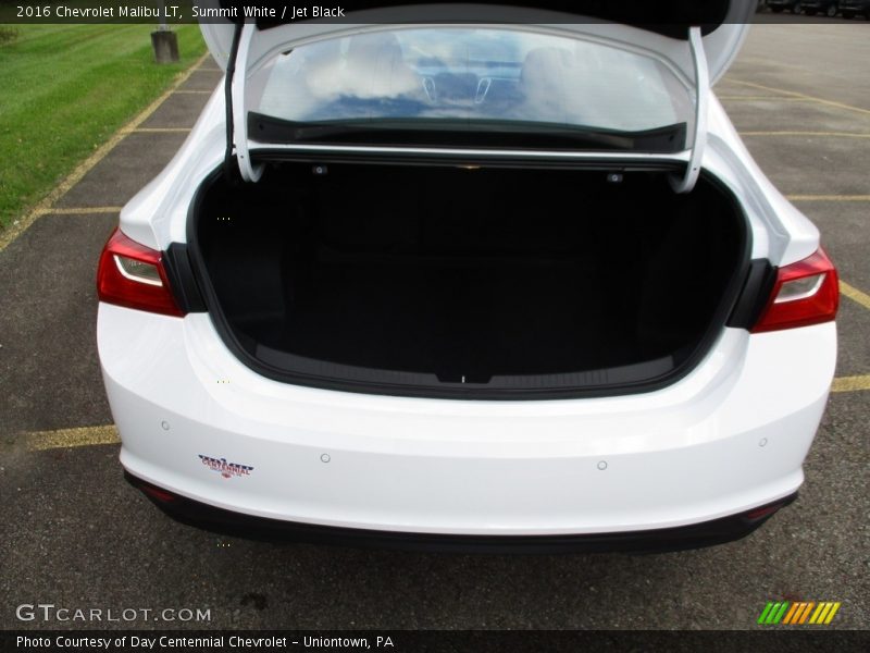 Summit White / Jet Black 2016 Chevrolet Malibu LT