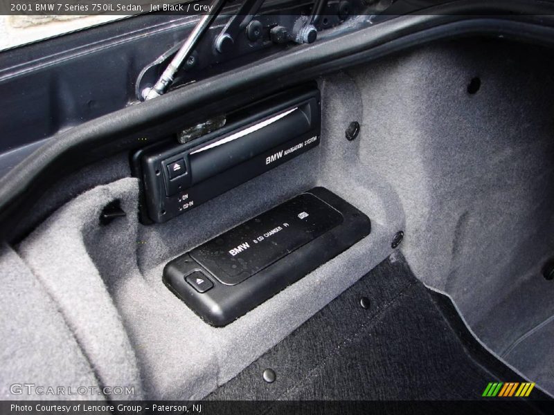 Jet Black / Grey 2001 BMW 7 Series 750iL Sedan