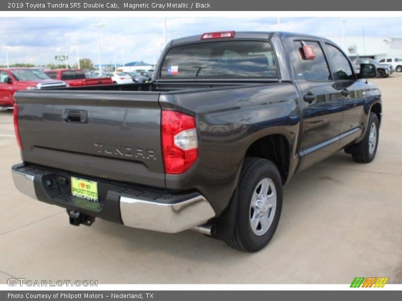 Magnetic Gray Metallic / Black 2019 Toyota Tundra SR5 Double Cab