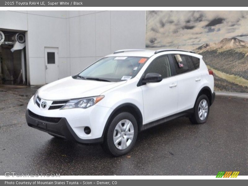 Super White / Black 2015 Toyota RAV4 LE
