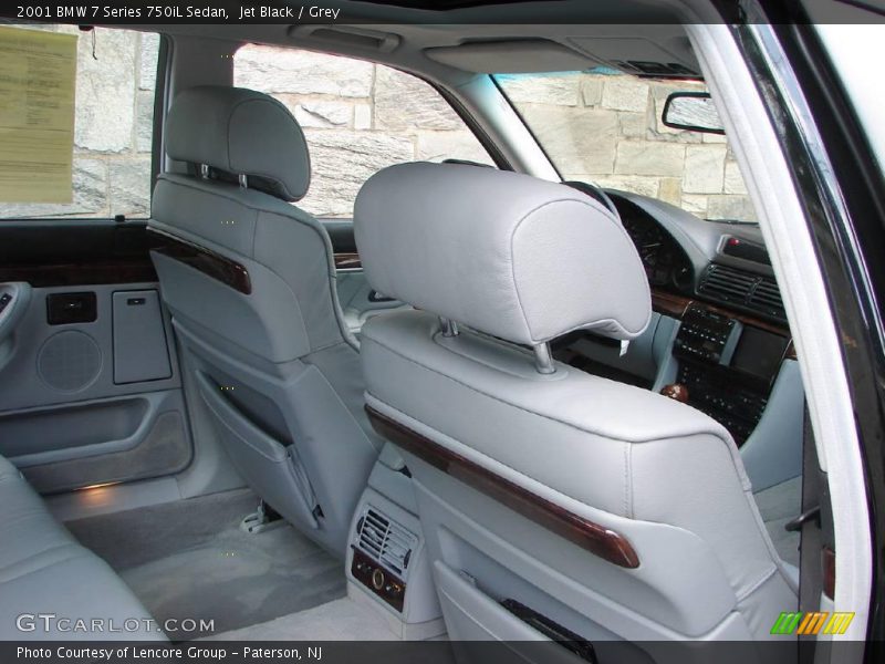 Jet Black / Grey 2001 BMW 7 Series 750iL Sedan