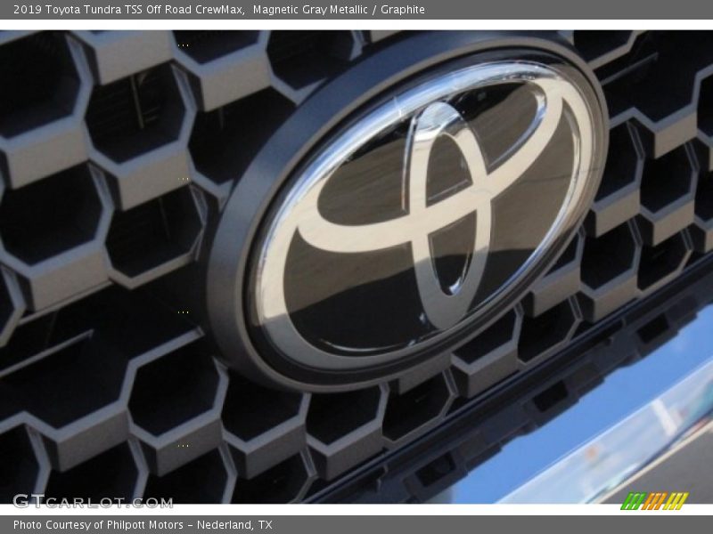 Magnetic Gray Metallic / Graphite 2019 Toyota Tundra TSS Off Road CrewMax