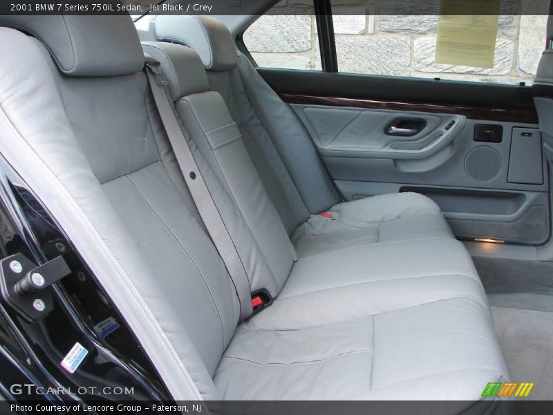 Jet Black / Grey 2001 BMW 7 Series 750iL Sedan
