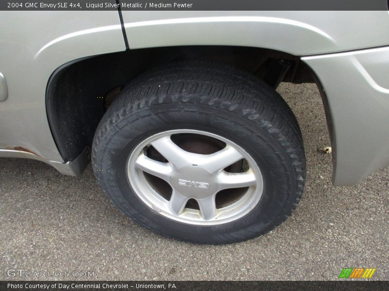 Liquid Silver Metallic / Medium Pewter 2004 GMC Envoy SLE 4x4