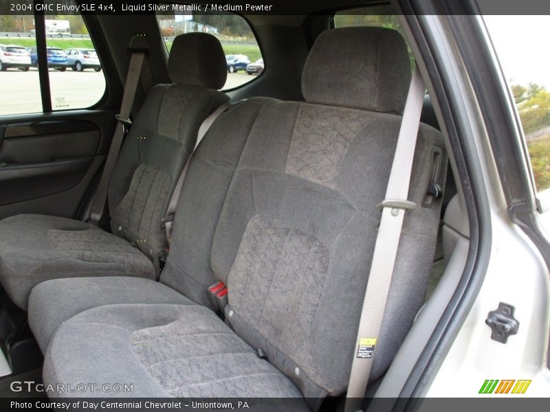 Liquid Silver Metallic / Medium Pewter 2004 GMC Envoy SLE 4x4