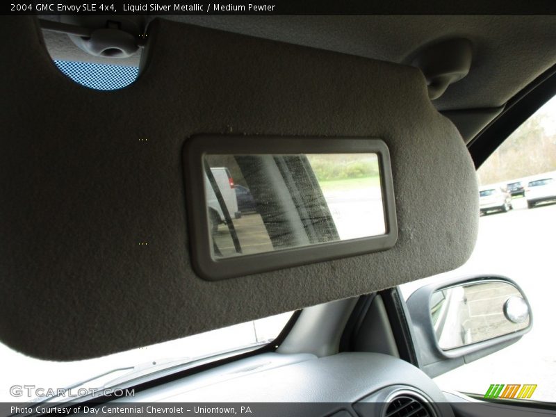 Liquid Silver Metallic / Medium Pewter 2004 GMC Envoy SLE 4x4