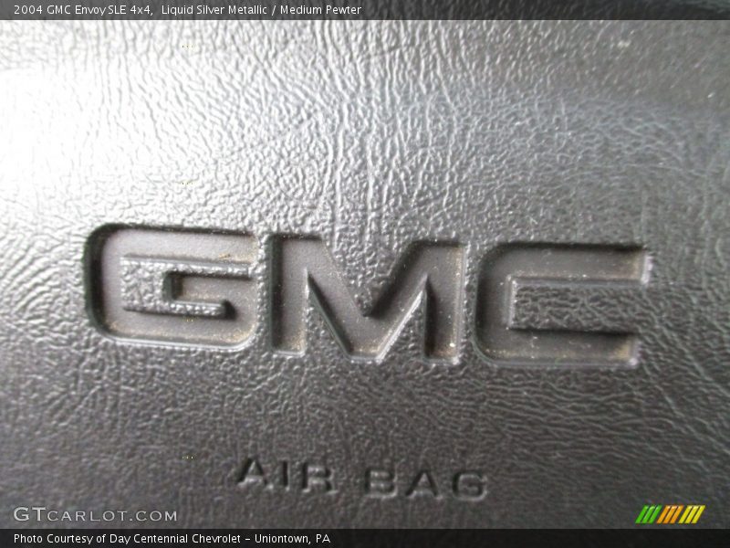 Liquid Silver Metallic / Medium Pewter 2004 GMC Envoy SLE 4x4
