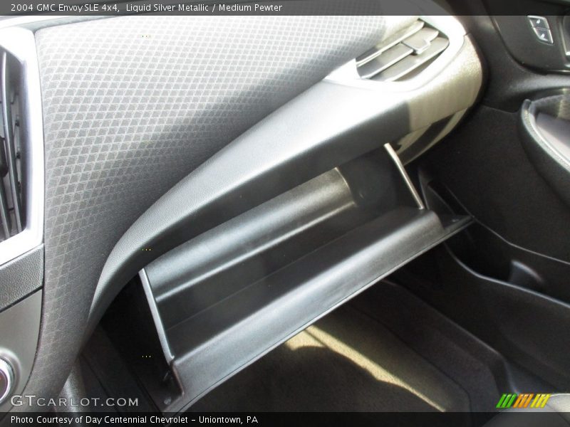 Liquid Silver Metallic / Medium Pewter 2004 GMC Envoy SLE 4x4
