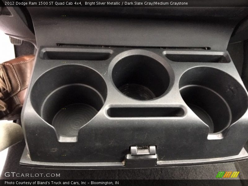 Bright Silver Metallic / Dark Slate Gray/Medium Graystone 2012 Dodge Ram 1500 ST Quad Cab 4x4