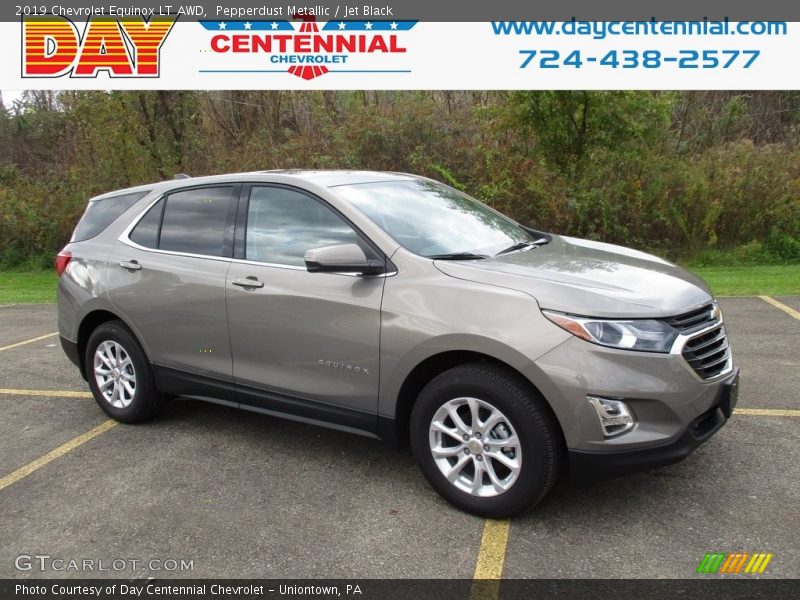 Pepperdust Metallic / Jet Black 2019 Chevrolet Equinox LT AWD