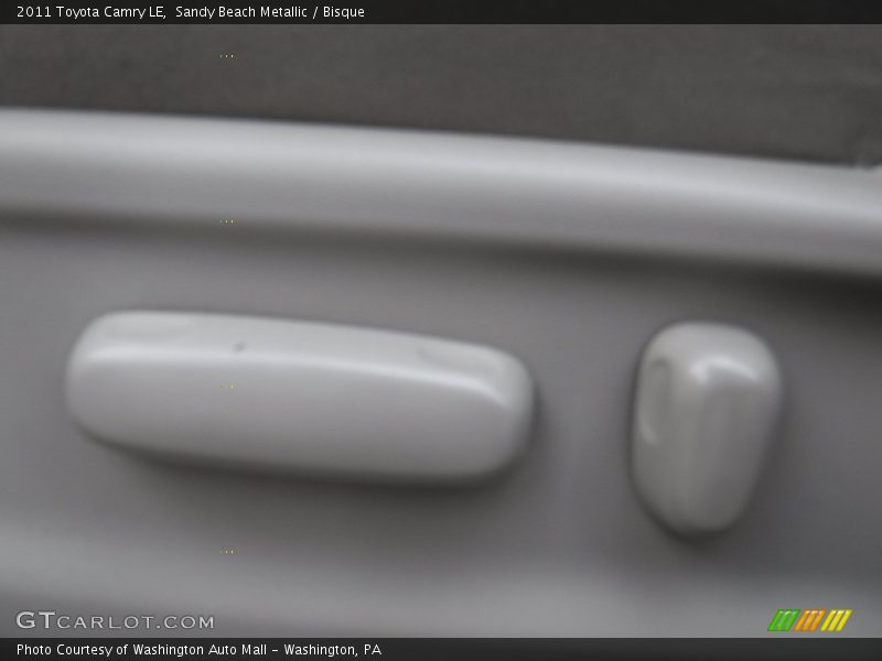 Sandy Beach Metallic / Bisque 2011 Toyota Camry LE