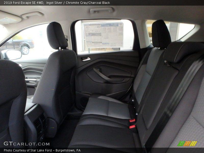 Ingot Silver / Chromite Gray/Charcoal Black 2019 Ford Escape SE 4WD