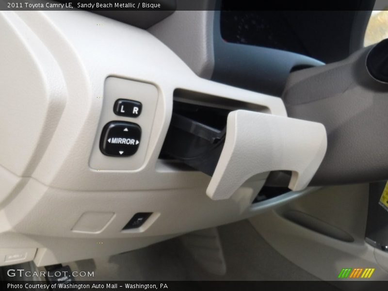 Sandy Beach Metallic / Bisque 2011 Toyota Camry LE