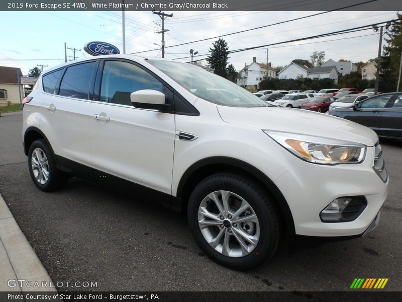 White Platinum / Chromite Gray/Charcoal Black 2019 Ford Escape SE 4WD