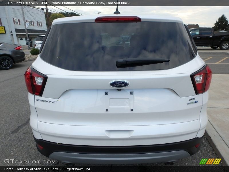 White Platinum / Chromite Gray/Charcoal Black 2019 Ford Escape SE 4WD