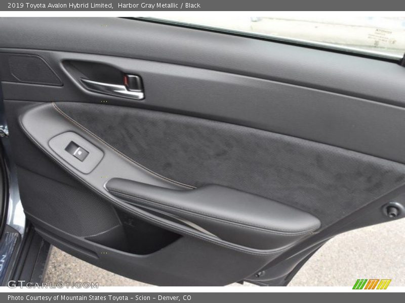 Harbor Gray Metallic / Black 2019 Toyota Avalon Hybrid Limited