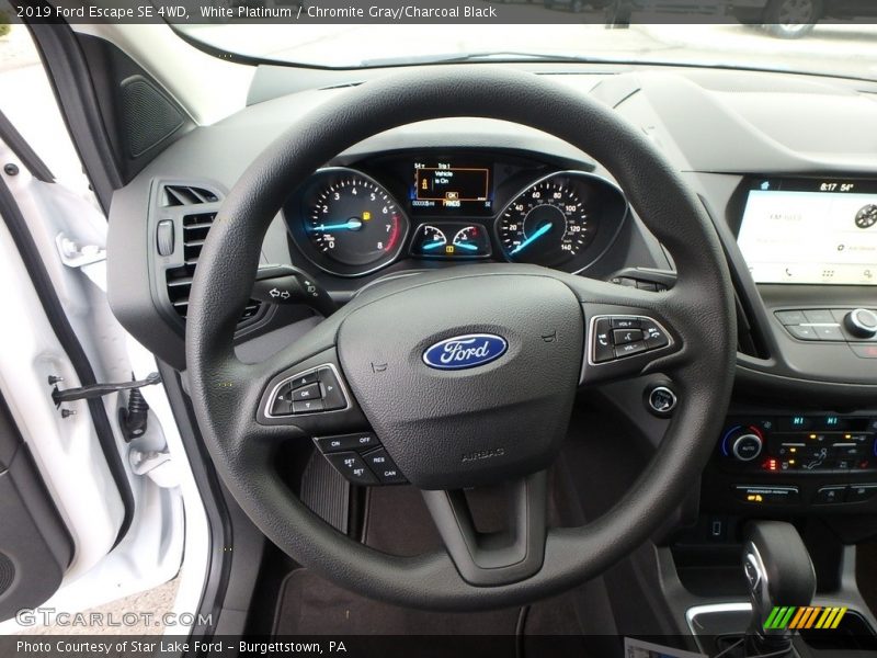 White Platinum / Chromite Gray/Charcoal Black 2019 Ford Escape SE 4WD