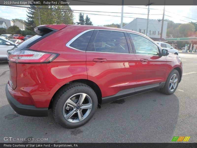 Ruby Red / Ebony 2019 Ford Edge SEL AWD