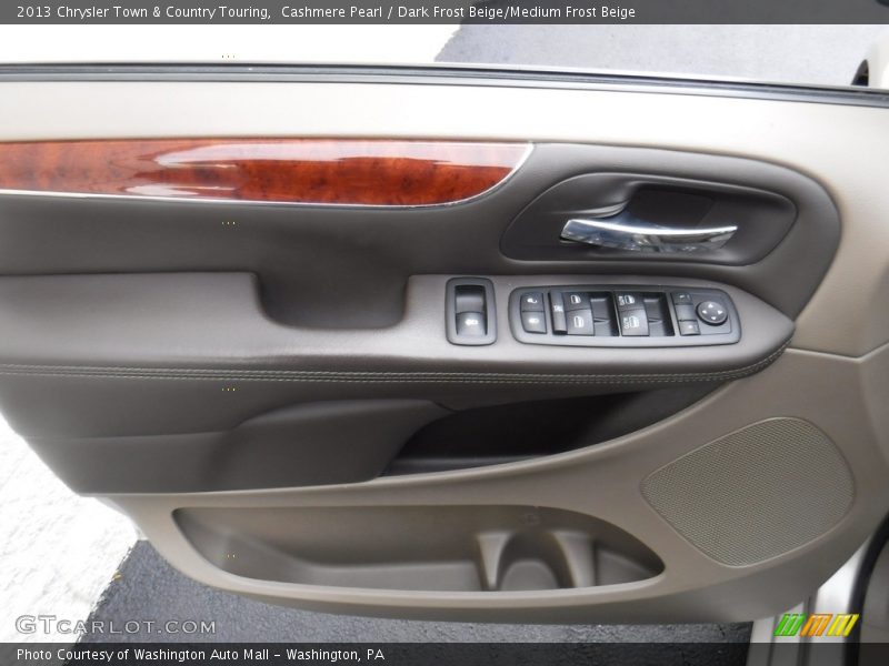 Cashmere Pearl / Dark Frost Beige/Medium Frost Beige 2013 Chrysler Town & Country Touring