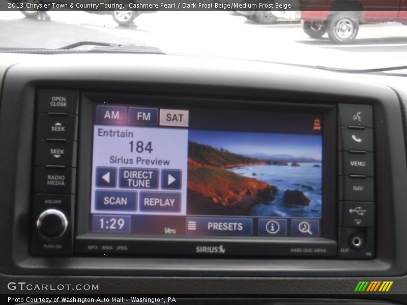 Cashmere Pearl / Dark Frost Beige/Medium Frost Beige 2013 Chrysler Town & Country Touring