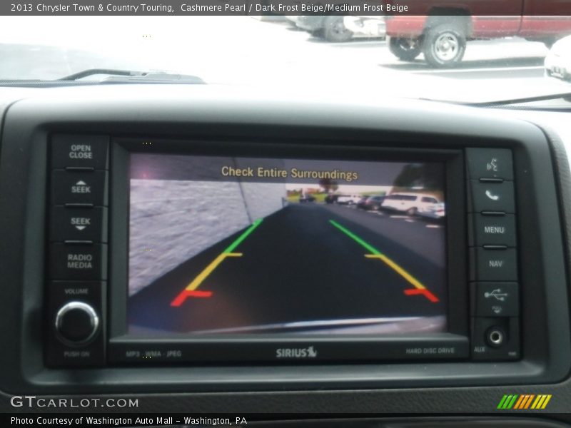 Cashmere Pearl / Dark Frost Beige/Medium Frost Beige 2013 Chrysler Town & Country Touring