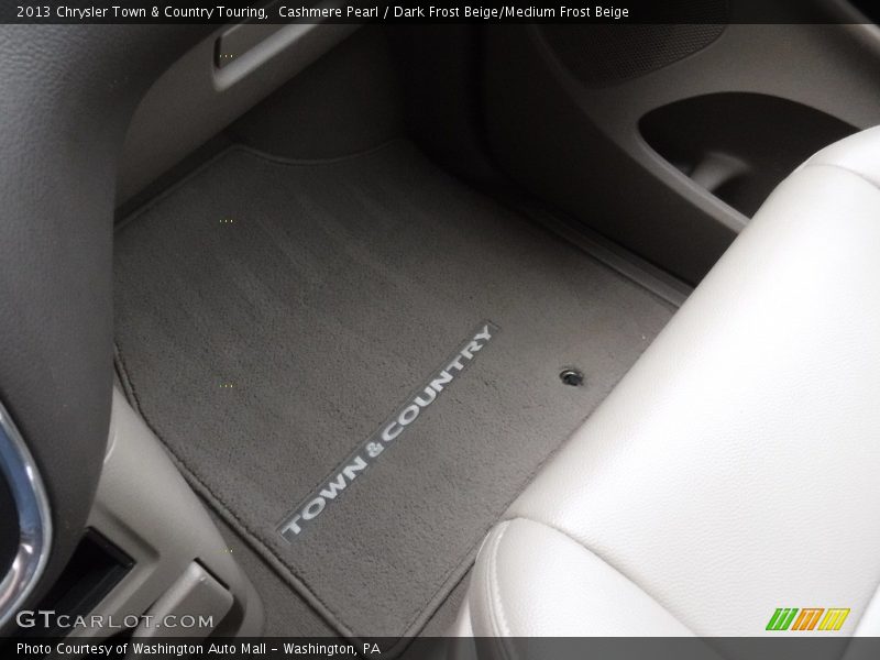 Cashmere Pearl / Dark Frost Beige/Medium Frost Beige 2013 Chrysler Town & Country Touring
