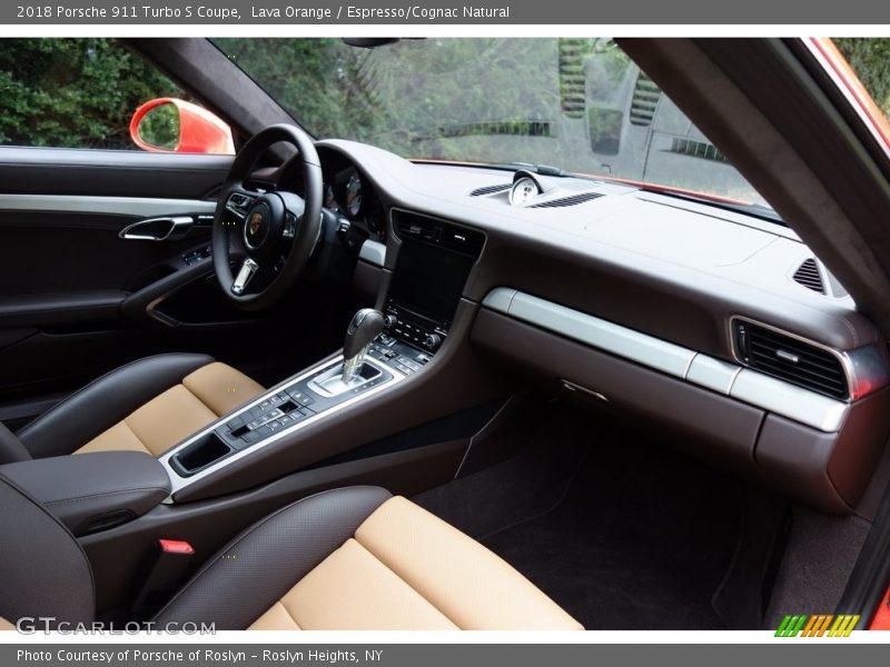 Dashboard of 2018 911 Turbo S Coupe